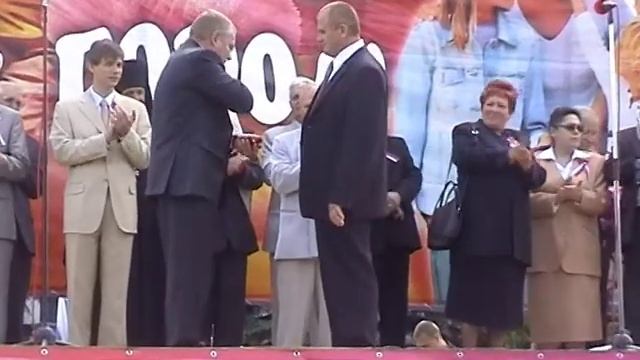 Кузнецк, июнь 2007, День города, часть 1 смотреть онлайн
