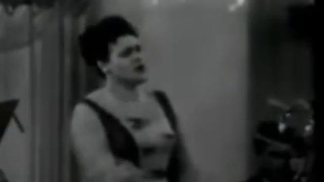 Людмила Зыкина Песня о моем солдате Очерк .mp4 смотреть онлайн