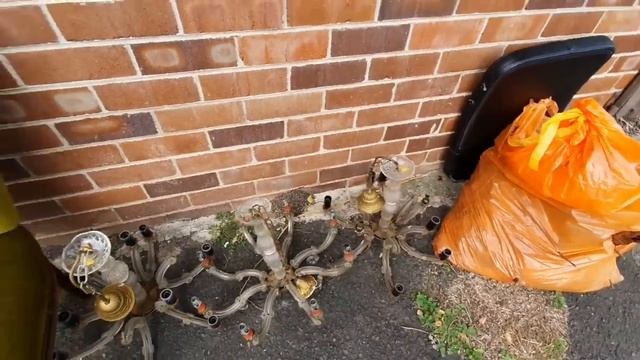 Шок ! Тонна антиквариата на на улице ! Обзор находок .Не свалка ,а барахолка.Секонд Хенд и винтаж смотреть онлайн