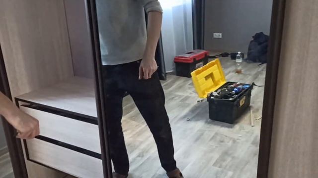 Установка шкафа-купе когда все косо криво 2 смотреть онлайн