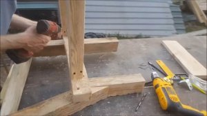 Садовая мебель - стол  и скамейки - своими руками