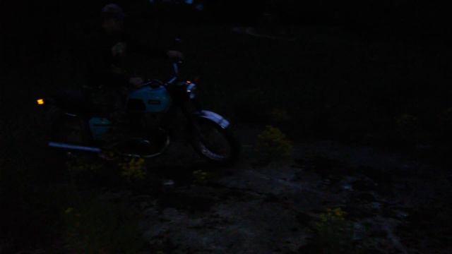 ИЖ Планета 3 на дыбах смотреть онлайн