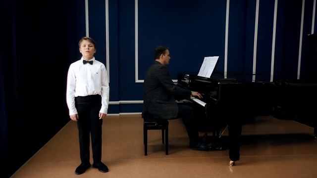 Георгий Гоц, Ф. Шуберт «Форель», русская народная песня, «Среди долины ровныя»