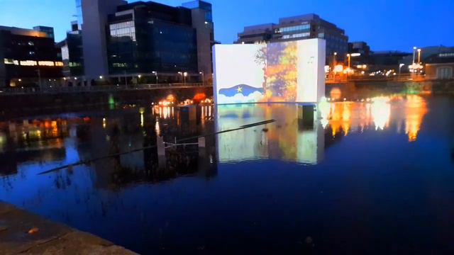 Dublin is dressed up for Christmas✨️ смотреть онлайн
