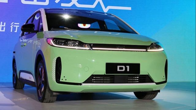 BYD ПРЕДСТАВИЛ ЭЛЕКТРОМОБИЛЬ ДЛЯ ТАКСИСТОВ В РОССИИ BYD D1