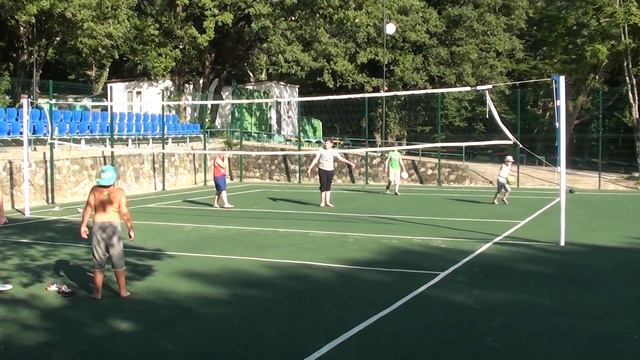 Детский лагерь "Чайка", Туапсе - со спортом мы на ТЫ! смотреть онлайн