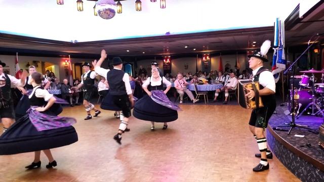 Schuhplattler Dancing: Marianna Platter