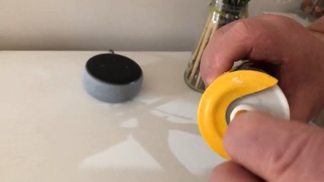 Как сохранить герметик силикон в тюбике от высыхания . Последняя разработка в науке #силикон #строй смотреть онлайн