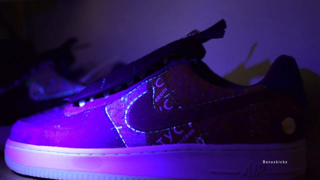 How To Legit Check: Travis Scott AF1 Cactus Jack смотреть онлайн