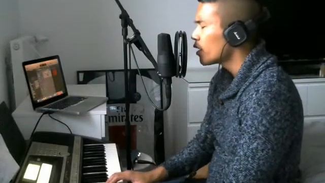 Loic Nottet - Million Eyes // An acoustic cover by Tony Shooling (Guitar/Piano) смотреть онлайн