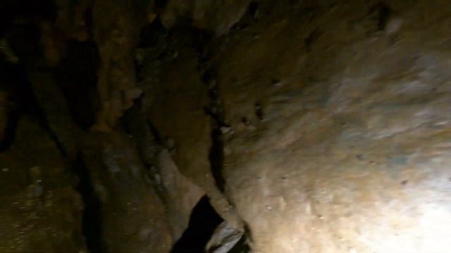 Exhaling to Get Through Tight Squeezes смотреть онлайн