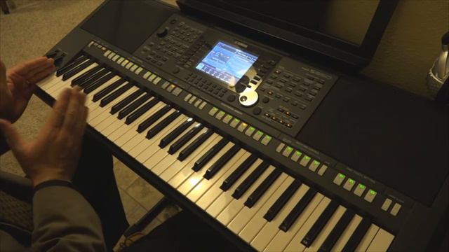 Как играть на синтезаторе / урок - 09 / Уроки игры на синтезаторе с Алексеем Савченко смотреть онлайн