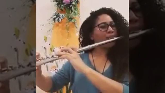 Conheça nossa professora de Flauta Transversal Samara Oliveira, da Escola de Música Casa da Harmoni смотреть онлайн
