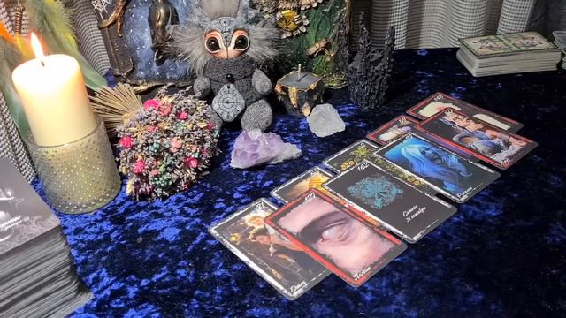 КТО ВАС ТАЙНО ЛЮБИТ ♥️ И ТАЙНО НЕНАВИДЕТ 🖤 ВАС? смотреть онлайн