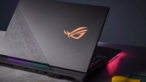 Asus ROG Strix Scar 17 SE (G733) Review: Most Powerful Gaming Laptop Has a Secret!