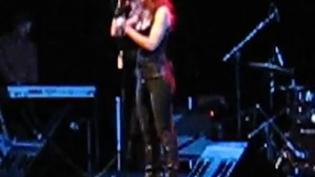 Melissa Auf Der Maur @ Rome 1 Marzo 2009 смотреть онлайн