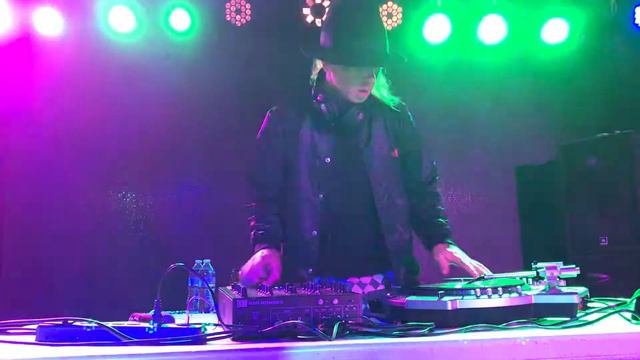 Sid Wilson/DJ Starscream