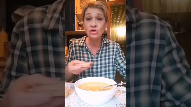 кушайте супчик с горошком