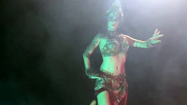 Восточный танец - Tribal Fusion Bellydance - Sylvia Yssei-Shakty Energy смотреть онлайн