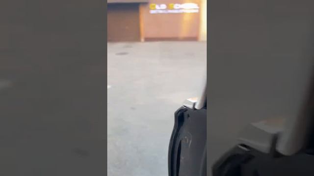 Как открыть капот на Mersedes 223 или Maybach в 223 кузове смотреть онлайн