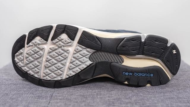 Teddy Santis x New Balance 990 V3 "Navy / Spring Tide" (M990TE3): Review & On-Feet смотреть онлайн