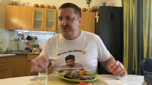 Жарим стейк и пьём Коскенкорву! 03.09.22 смотреть онлайн