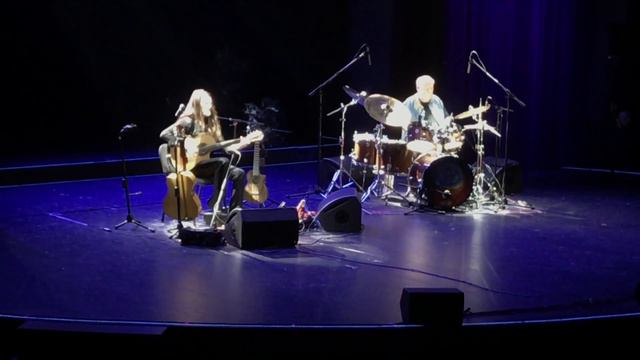 ESTAS TONNE GUITARIST EXTRAORDINAIRE • ОРИГИНАЛЬНЫЙ ГИТАРИСТ НЕ ПОХОЖИЙ НА ДРУГИХ ЭСТАС ТОННЕ