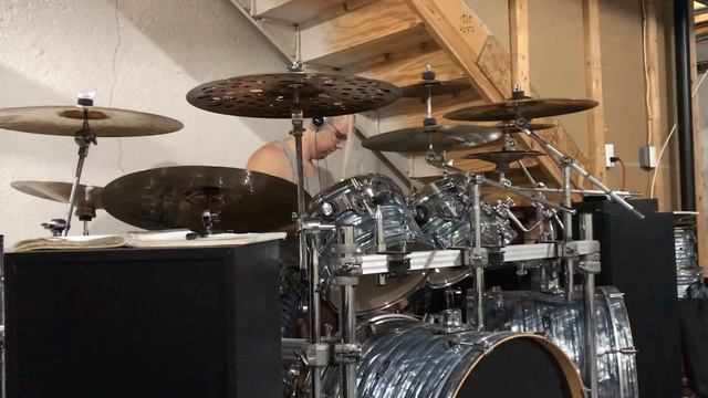 Double Bass 175 beats per minute смотреть онлайн