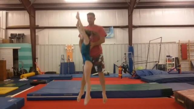 Double back pike on the trampoline, Shelby 9, excel gold смотреть онлайн