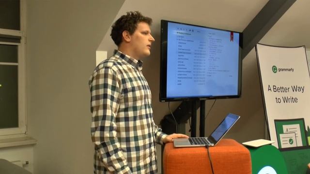 Alexey Zaslavsky: React Fiber - React Kyiv February смотреть онлайн