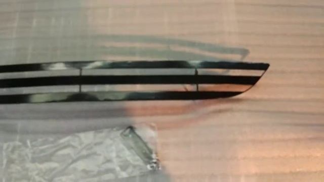 Решётка радиатора Hyundai Accent нижняя полоски смотреть онлайн