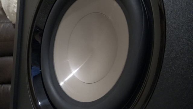 Polk Audio HTS 10 Compared To PSW 10 Demo and Review смотреть онлайн