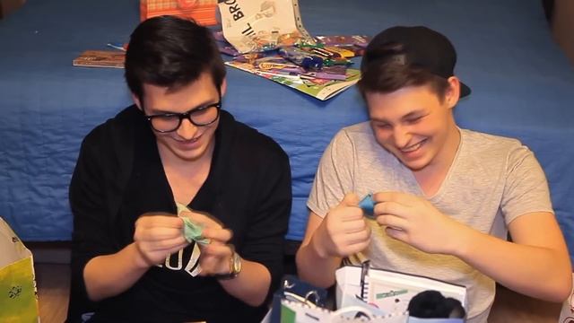 ВСТРЕЧА СО ЗРИТЕЛЯМИ В МОСКВЕ +ПОДАРКИ! (3.02.2016) / MIL BROS смотреть онлайн