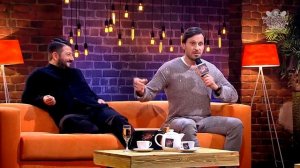 Александр Ревва рассказывает анекдот про ситуацию в автобусе!)