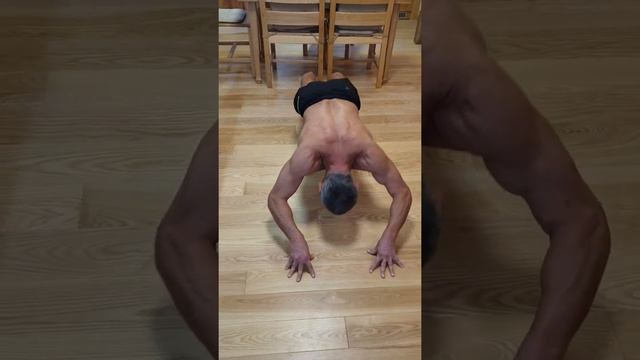 Отжимания в планке смотреть онлайн