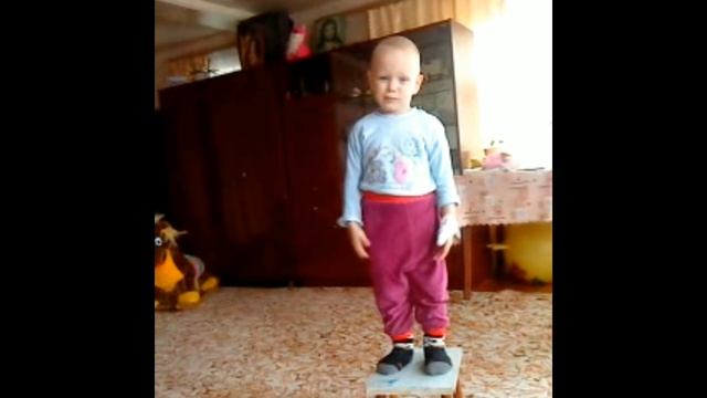 стих" Мамин хвостик" смотреть онлайн