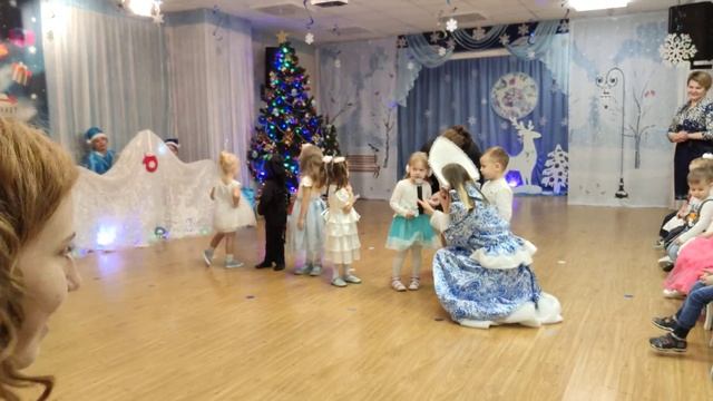 Новогодний утренник у Мигеля 18.12.19 смотреть онлайн
