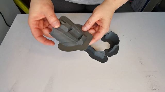 AWESOME 3D Printed Spider-Man Homecoming Web-shooters // 3D Printing Tutorial