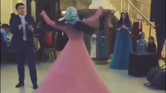 Все Лезгинки Тамилы Эльдарханова Tamila Eldarxanovanin bütün Lezginka Reqsleri смотреть онлайн