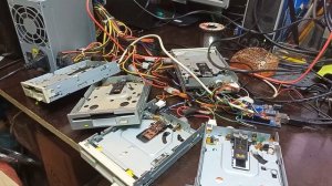 Музыка на флоппи дисководах. Musical Floppy Drives