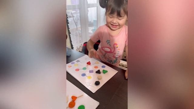 2-3 жастағы балаларға арналған ойын. Развивающие игры для 2-3 лет #длядетей @SALTAMENLIFE смотреть онлайн