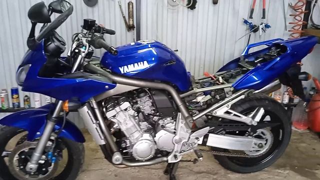 Обзор на мотоцикл Ямаха фз-1 он же ямаха фзс-1, первое поколение, чем отличалось,плюсы и минусы????