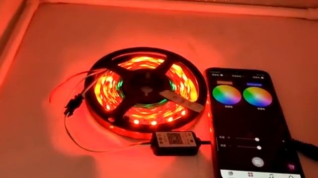 Mini LED Bluetooth Controller 5 12V Dream Color LED Strip APP Controller WS2811 Pixel смотреть онлайн