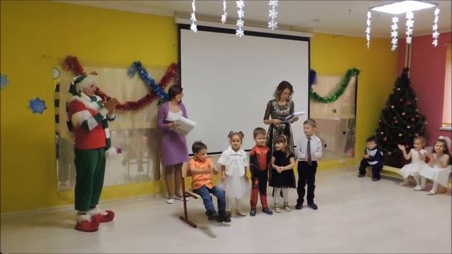 Новогодний утренник в мини-садике. Детский центр Талант в Кожухово смотреть онлайн