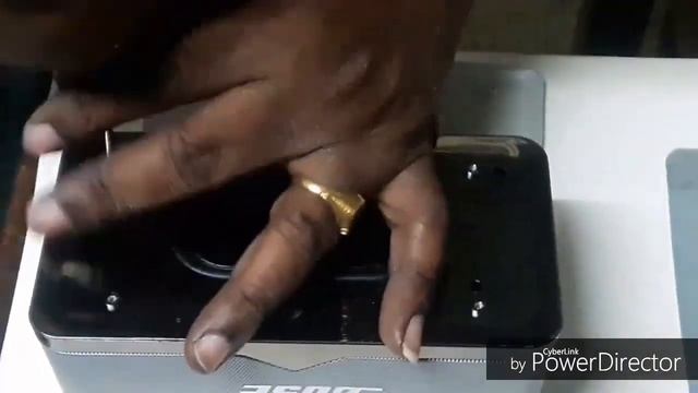 How to disassemble BOSE -Soundlink-BE8-Bluetooth audio player смотреть онлайн