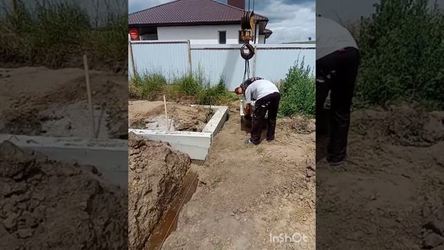 СТРОЮ ДОМ - Монтаж Фундамента из блоков ФБС 30см.