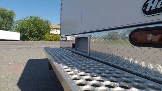 JUST IN!! 2021 ISUZU NPR-HD SERVICE - UTILITY TRUCK