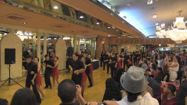 CORONA STUDENT SALSA TEAM // LLDS XMAS PARTY // 12/16/12 смотреть онлайн