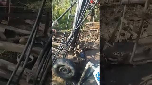 Буровая СТЕРХ чуть не провалилась в пробуренную собой же скважину!!! Часть 1. смотреть онлайн