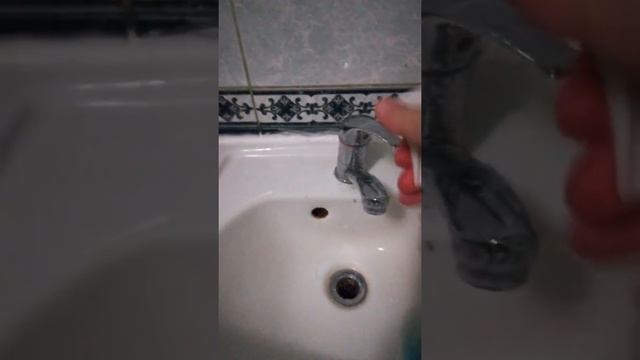 Чем очистить кафель и фаянс?.. ?% безопасно ? смотреть онлайн